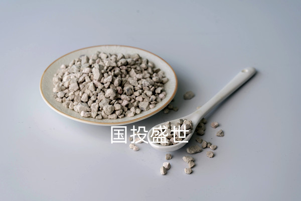 沸石為什么能應(yīng)用于如此多的行業(yè)當(dāng)中？
